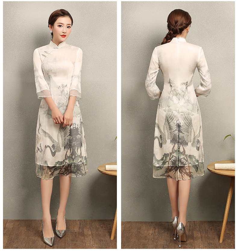 復古飛鶴旗袍，淡雅中袖中式旗袍裙