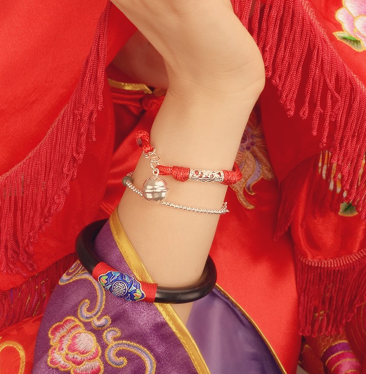 囍吉家佳樂文學(xué)手鏈，本命年紅繩銀蓮花鈴鐺首飾
