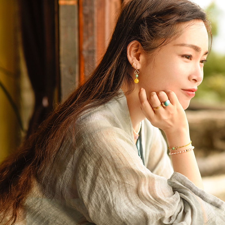 古風手工祥云耳環(huán)，古典蜜蠟翡翠耳環(huán)