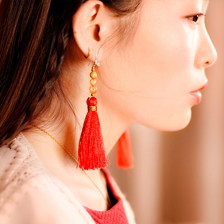 正紅流蘇氣質(zhì)耳環(huán)，天然發(fā)晶耳環(huán)首飾