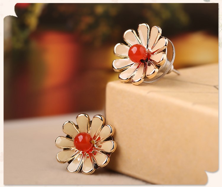 復(fù)古風(fēng)花朵小巧耳釘，簡(jiǎn)約時(shí)尚瑪瑙耳釘首飾