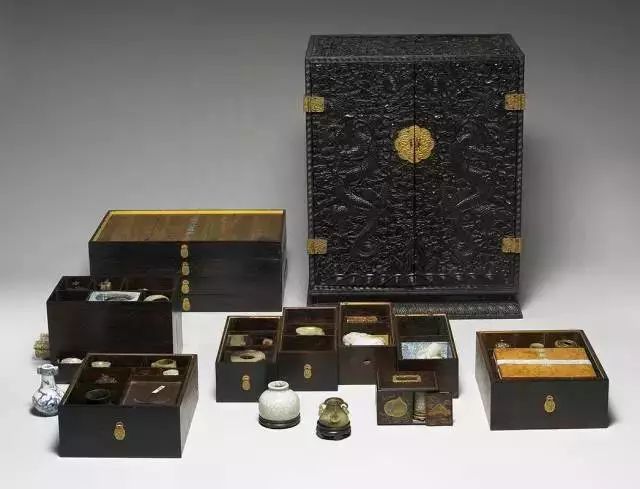 古代“博古架”藏寶貝，精美絕倫多寶格！