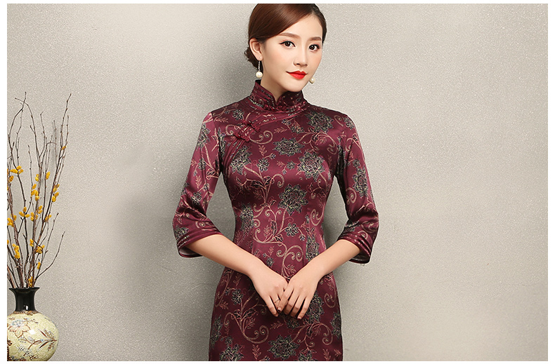 端莊典雅紫紅色旗袍，中袖真絲旗袍裙