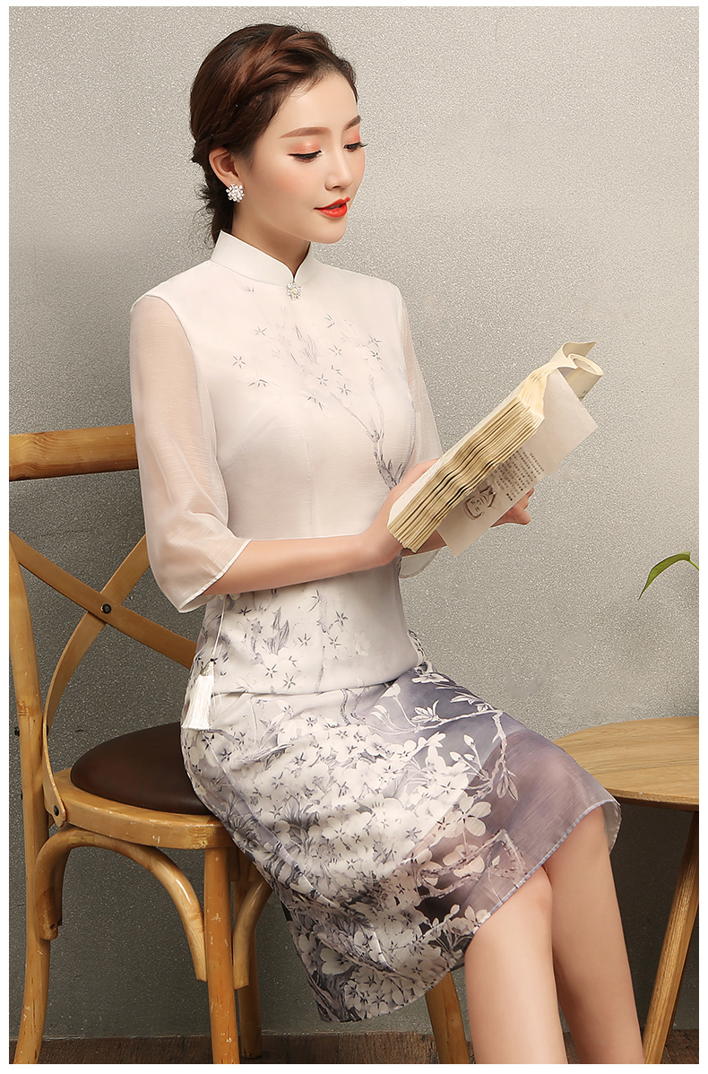 清麗淡雅櫻香旗袍，時(shí)尚印花旗袍裙