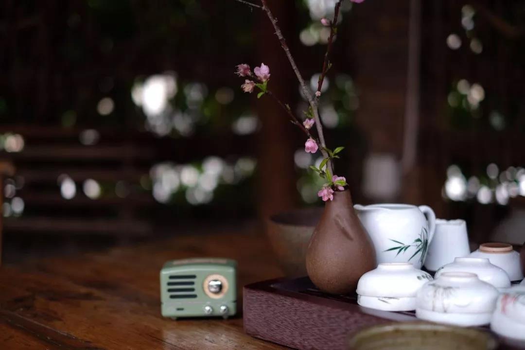 古山重水云間，細水長流吸引你