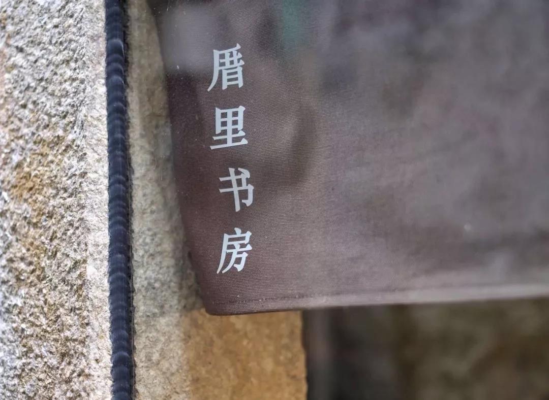 古山重水云間，細(xì)水長流吸引你