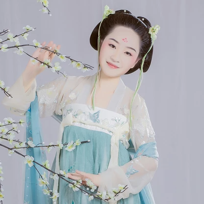 清新淡藍(lán)文藝女生頭像，唯美古風(fēng)真人頭像