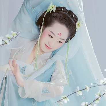 清新淡藍(lán)文藝女生頭像，唯美古風(fēng)真人頭像