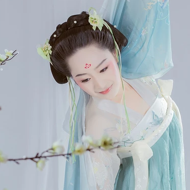 清新淡藍(lán)文藝女生頭像，唯美古風(fēng)真人頭像