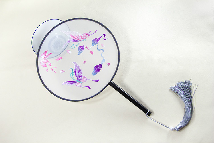 淡雅蝶舞刺繡團扇，淡紫復(fù)古繡花工藝扇子