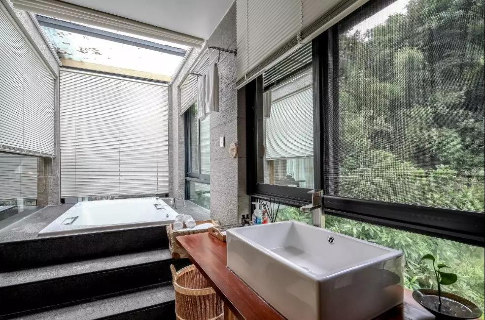 上山上去生活吧，上山上迎你還家！