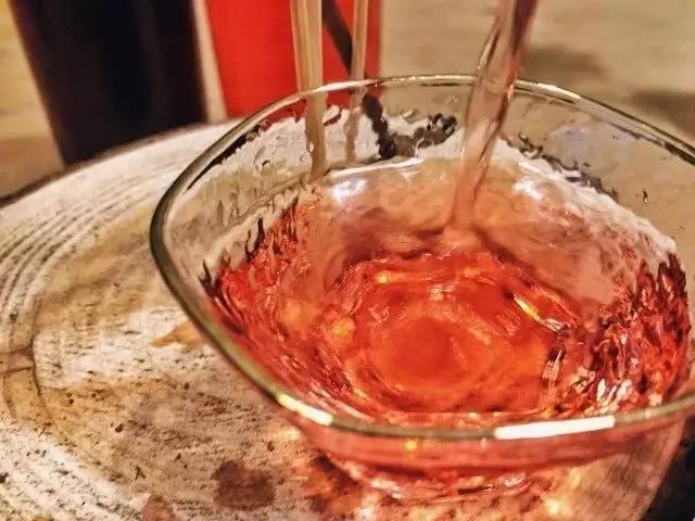 上山上去生活吧，上山上迎你還家！