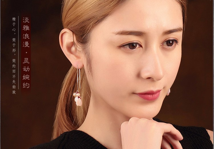 靈動(dòng)浪漫耳線耳飾，心形粉海貝雕花長(zhǎng)款耳環(huán)