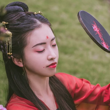 花顏古典氣質(zhì)女生頭像，唯美古風真人頭像