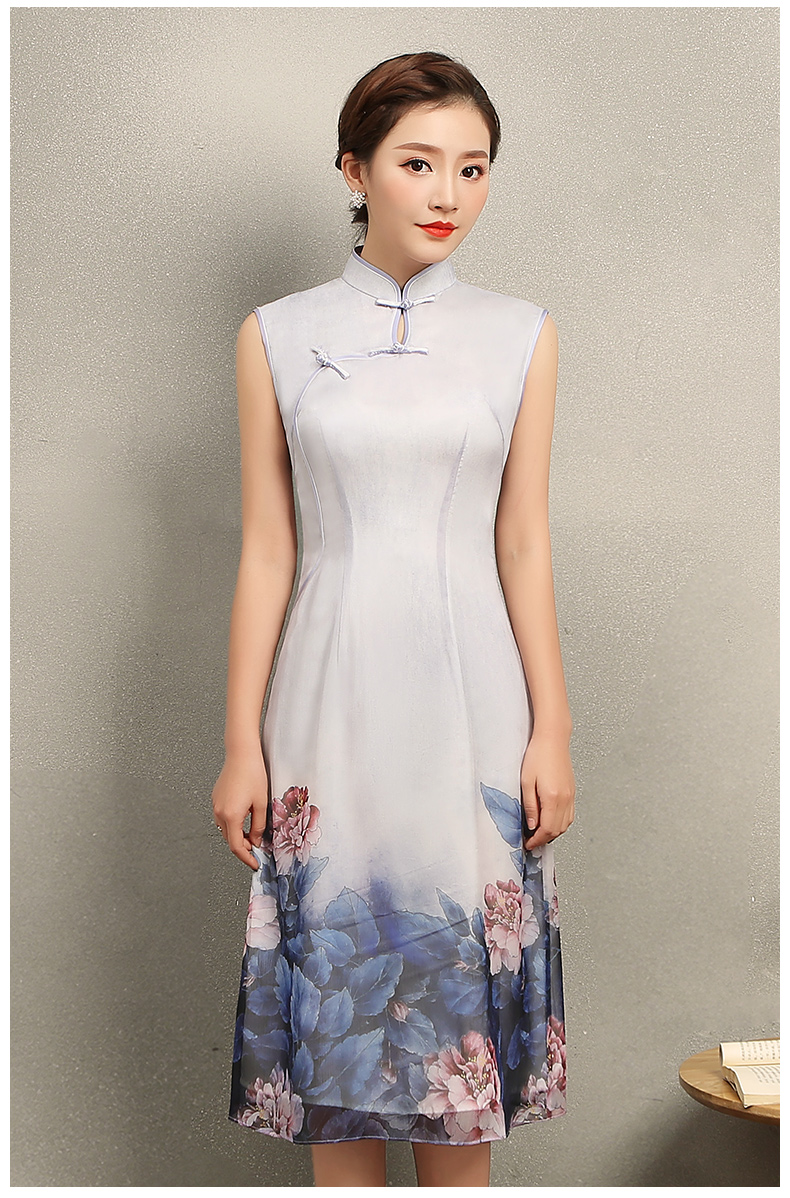 溫婉優(yōu)雅淡紫旗袍，文藝復(fù)古氣息旗袍裙