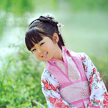 超萌粉色小花仙帶團扇女孩頭像，唯美古風真人