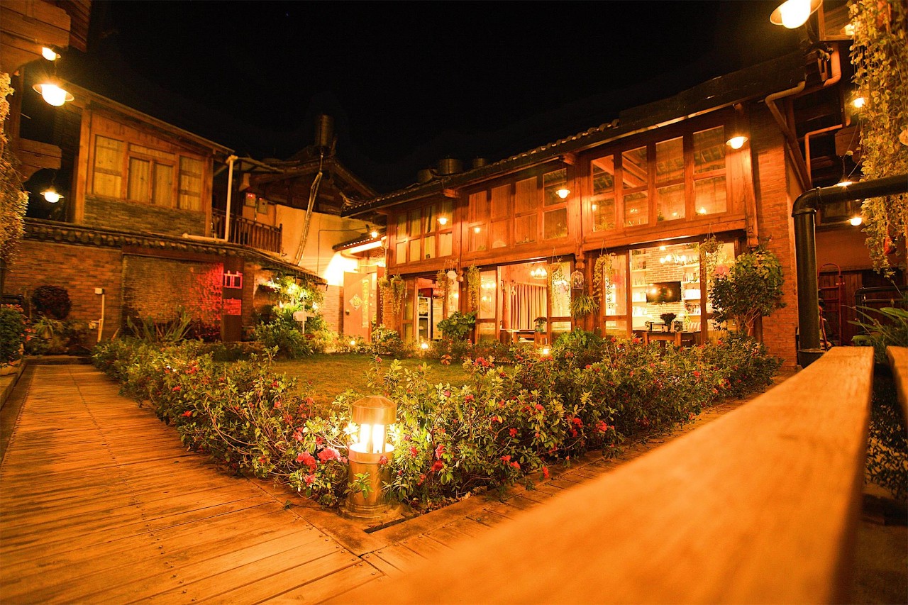 璞山云美·女兒國酒店，瀘沽湖的一場旅行！