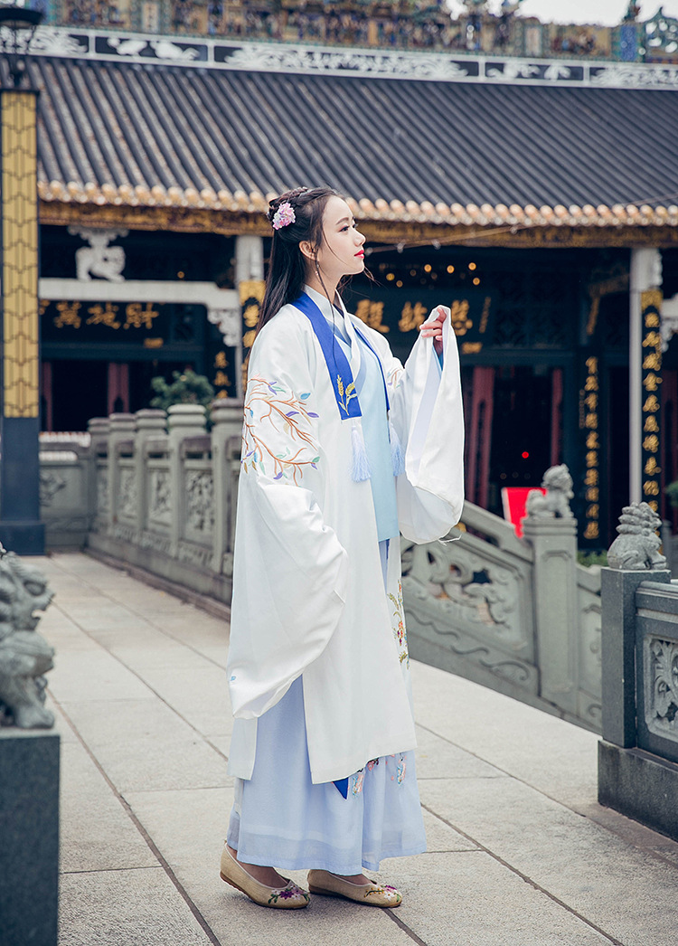 魏晉風(fēng)回雪襦裙?jié)h服，清新淡雅小鹿刺繡漢服