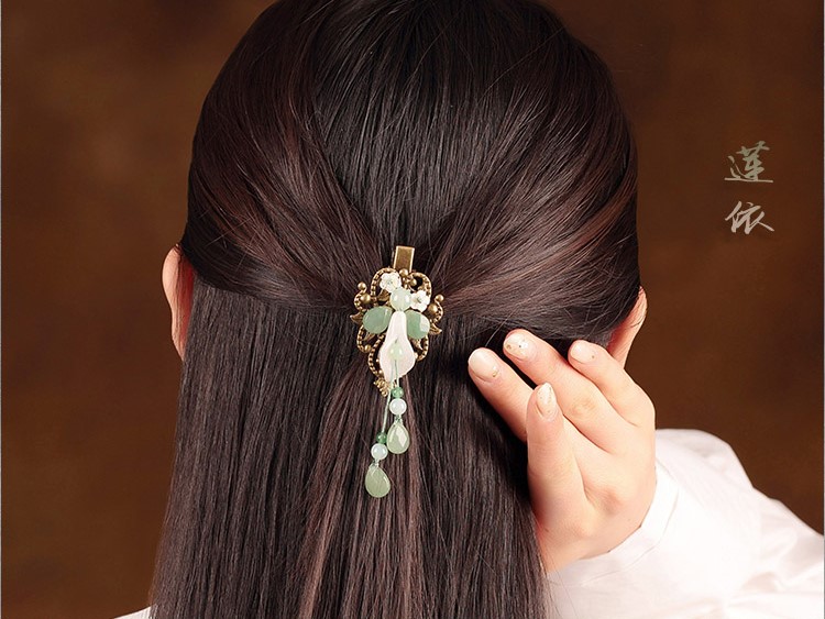 清新典雅蓮依發(fā)夾，馬蹄蓮花發(fā)夾頭飾
