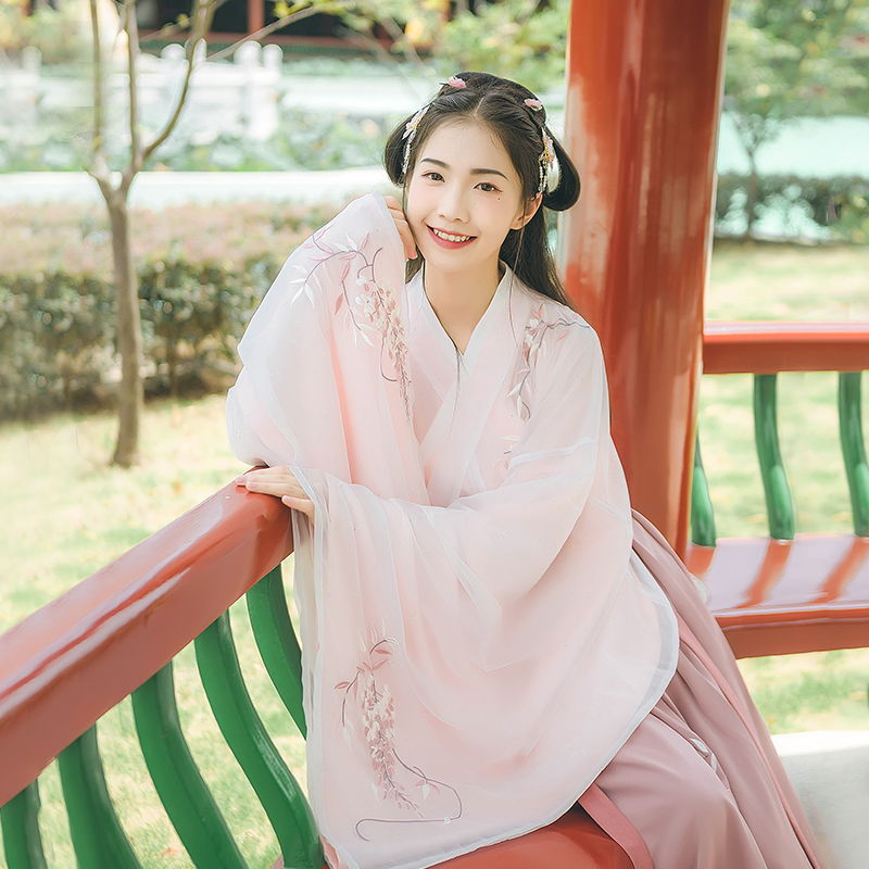 小清新粉色紫藤蘿刺繡漢服，大袖交領(lǐng)襦裙?jié)h服