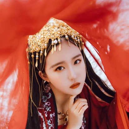 花嫁衣裳女生頭像，唯美古風(fēng)真人頭像