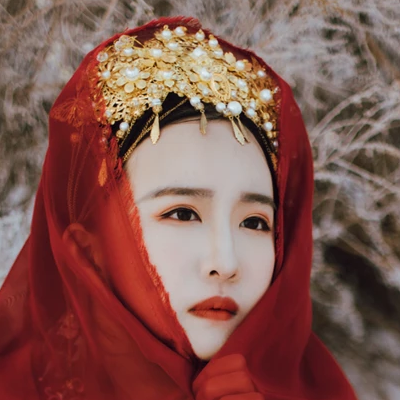 花嫁衣裳女生頭像，唯美古風(fēng)真人頭像