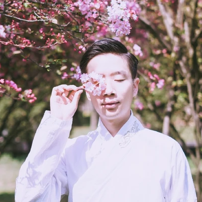 春暖花開男生頭像，唯美古風(fēng)真人頭像