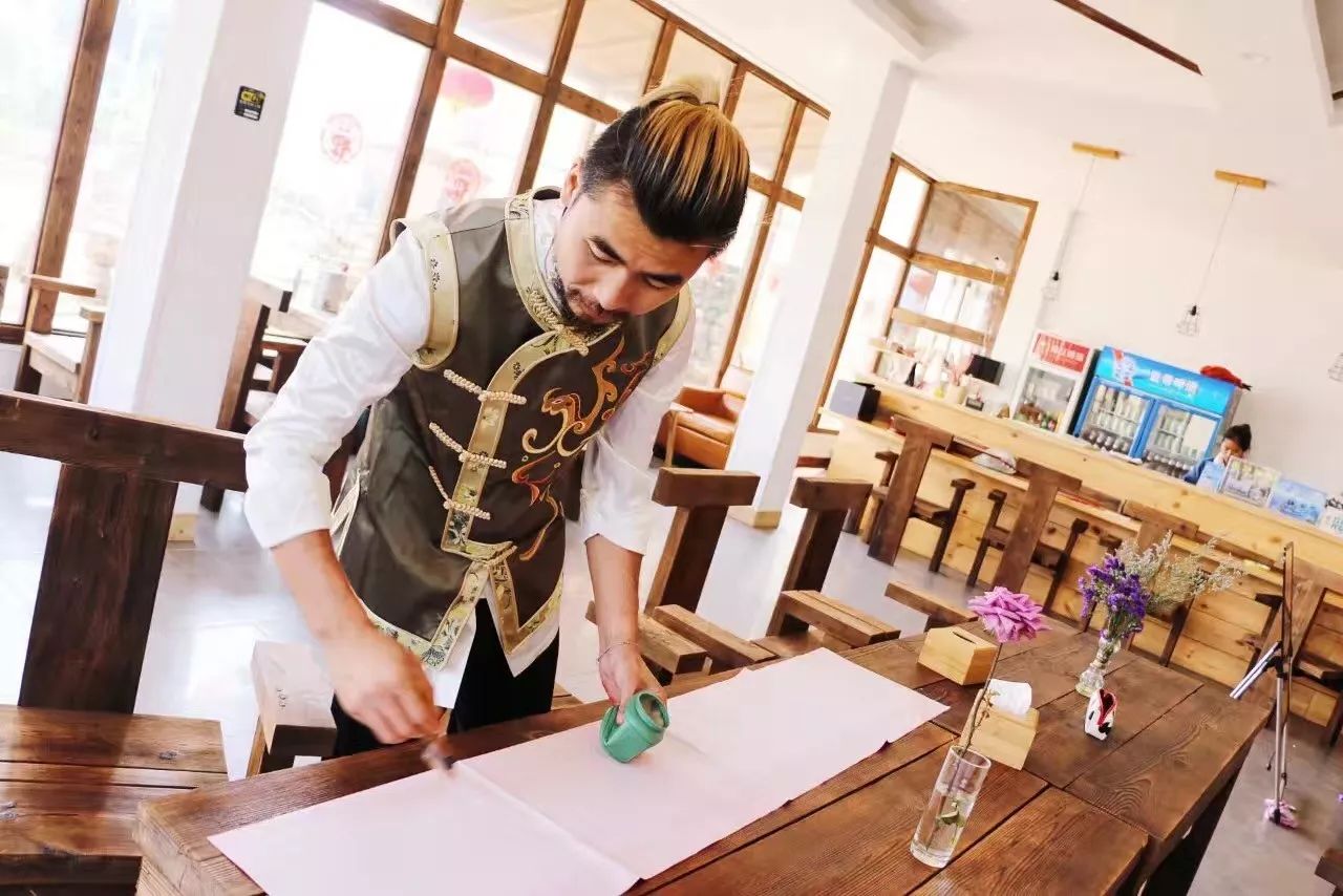 潿洲島·頤客潮宿，有一個(gè)夢(mèng)面朝大海春暖花開