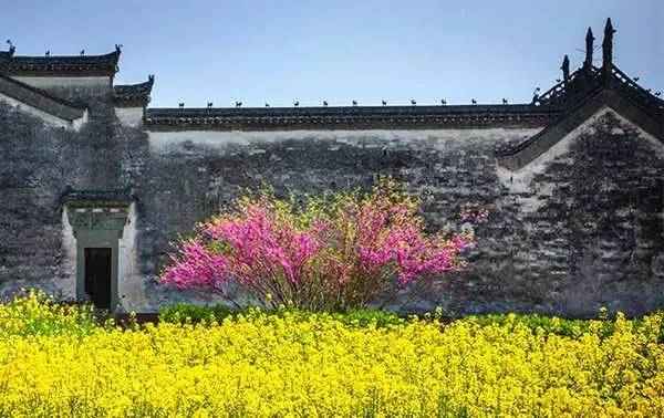 中國(guó)古鎮(zhèn)：淺析32個(gè)中國(guó)最美古鎮(zhèn)！