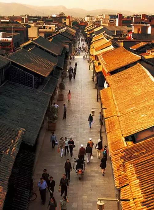 中國(guó)古鎮(zhèn)：淺析32個(gè)中國(guó)最美古鎮(zhèn)！