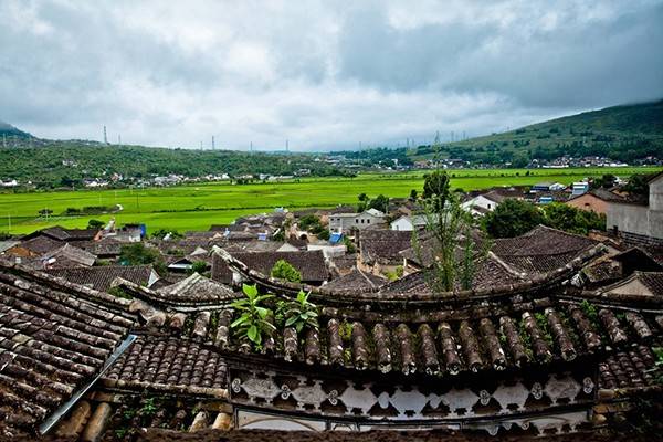 中國(guó)古鎮(zhèn)：淺析32個(gè)中國(guó)最美古鎮(zhèn)！