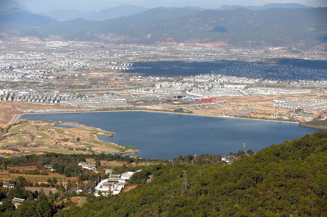 麗江·靈凈山舍，一花一木一世界！