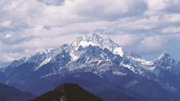 麗江·靈凈山舍，一花一木一世界！