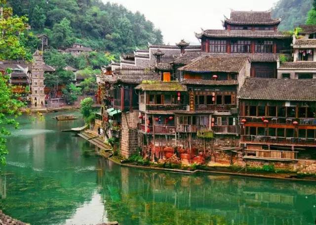 中國十大古鎮(zhèn)：體驗古色古香的古鎮(zhèn)韻味！