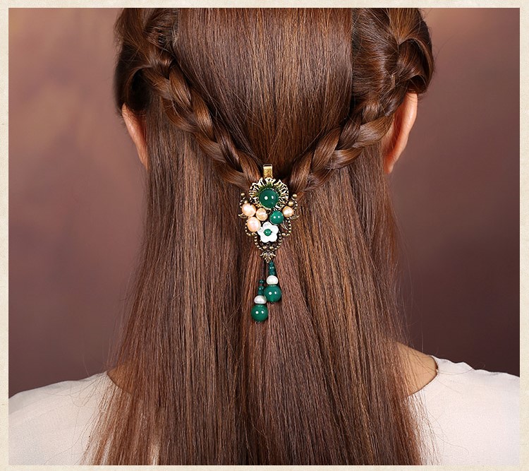 文藝復(fù)古花形朵發(fā)夾，氣質(zhì)典雅翠綠頭飾