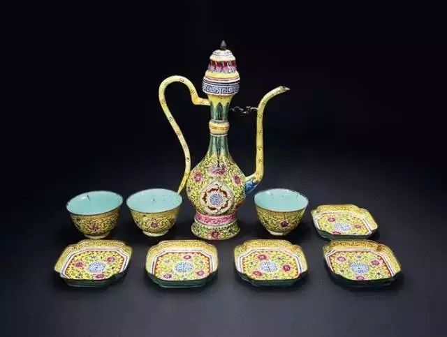 家佳樂文學(xué)古代酒器：酒不醉人人自醉!