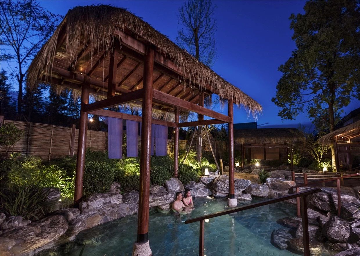 青城山·心越酒店，美的很自然沒有斧鑿的刻意