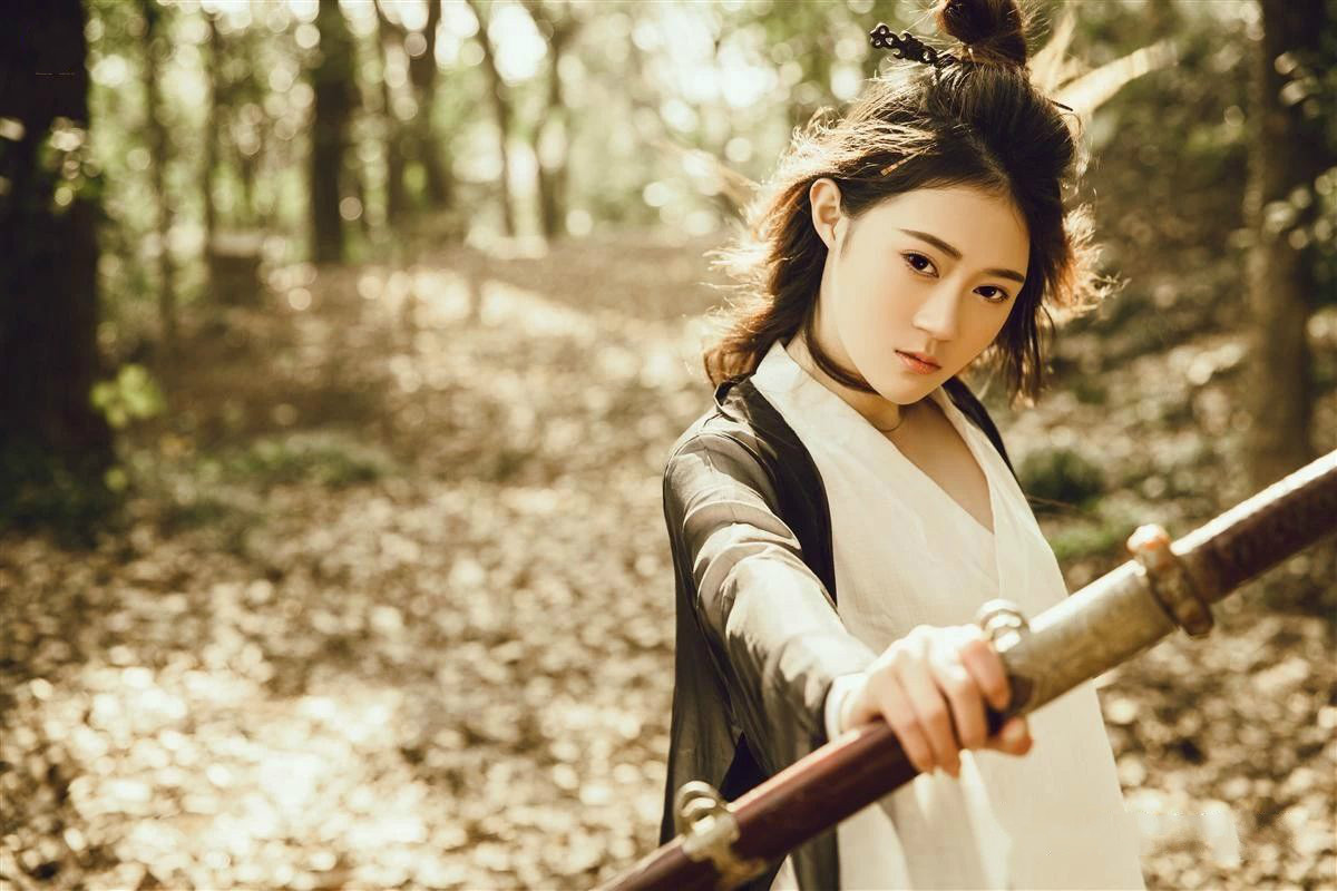 劍落秋-古裝攝影：韶華白首，不過浮生一闕