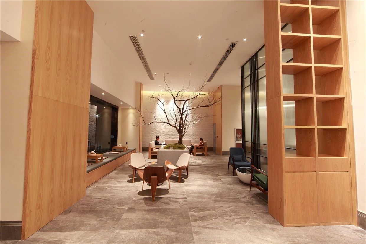 杭州·索特來文藝酒店，面臨選擇應(yīng)勇往直前