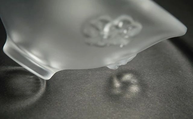 琉璃茶具美哉！淺析精致茶具設(shè)計(jì)介紹