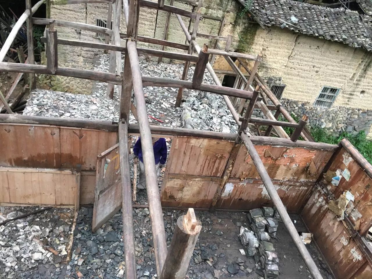 青田坐忘閣·藏書閣民宿，找回初心尋找回家的路