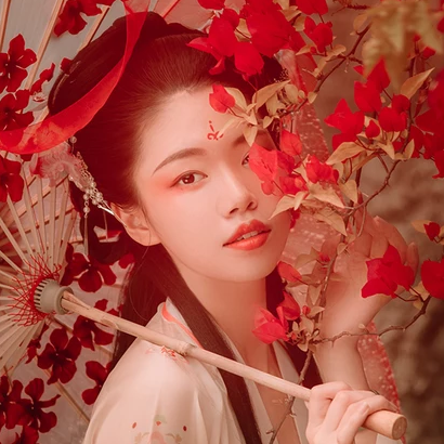 花間佳人帶傘女生頭像，唯美古風(fēng)真人頭像