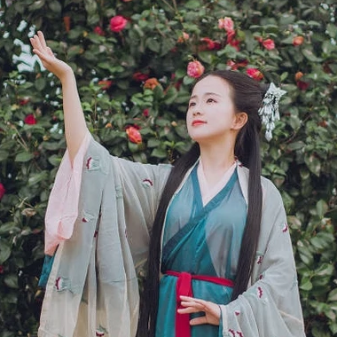 夢花期小清新女生頭像，唯美古風(fēng)真人頭像