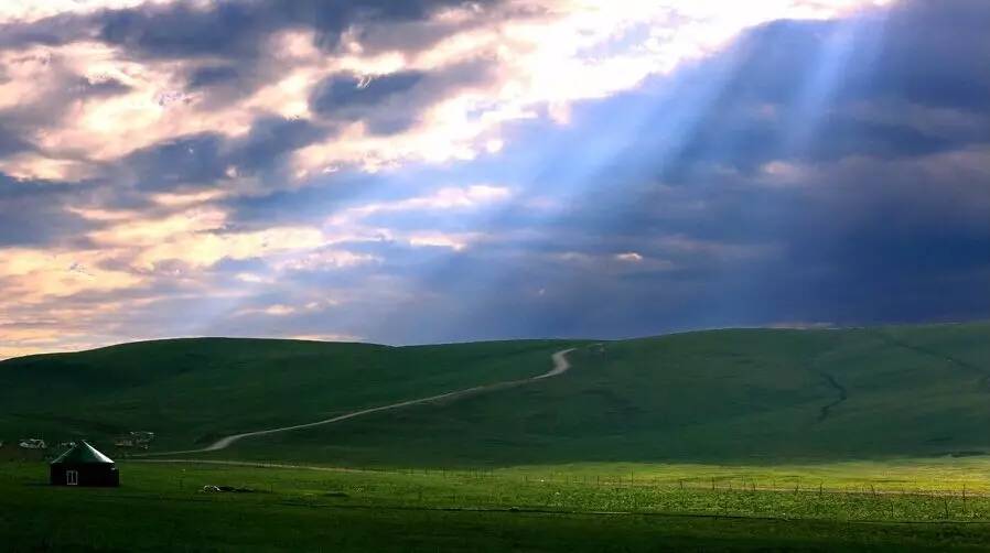 如詩(shī)如畫(huà)的草原意境，唯美風(fēng)景圖片！