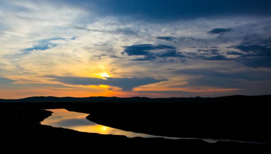 如詩如畫的草原意境，唯美風(fēng)景圖片！