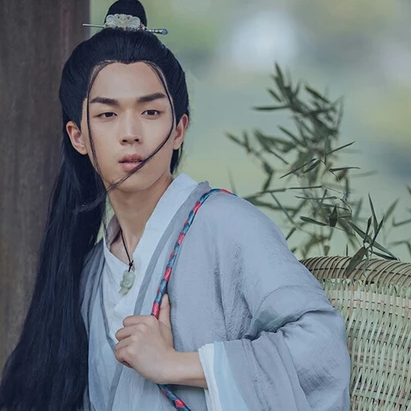 青山書(shū)生氣息男生頭像，唯美古風(fēng)真人頭像