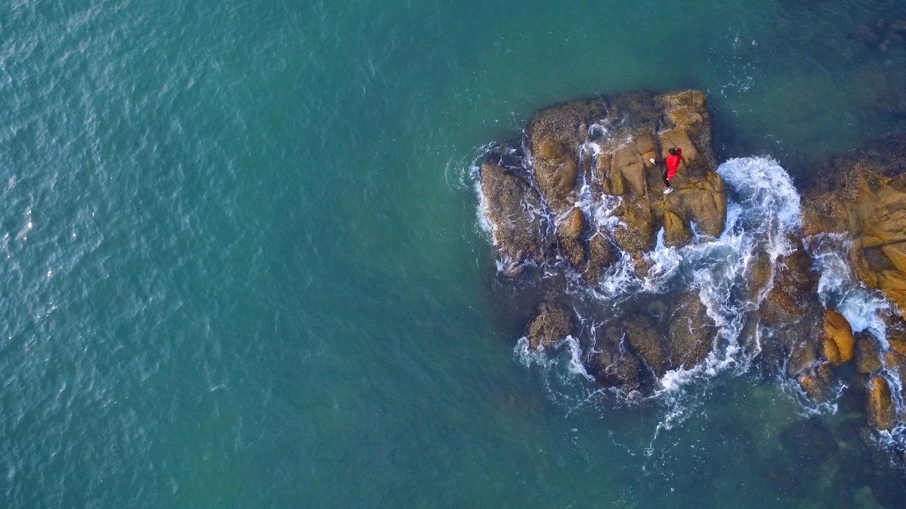 三亞·六甲，大海中放肆的玩才對(duì)得起青春