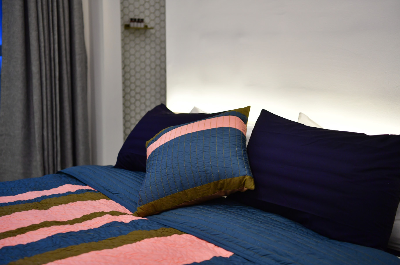 三亞·六甲，大海中放肆的玩才對得起青春