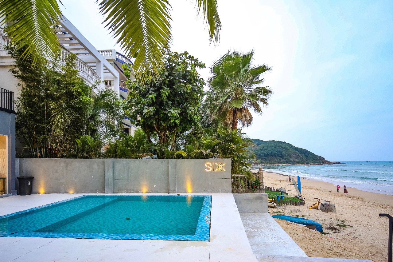 三亞·六甲，大海中放肆的玩才對得起青春