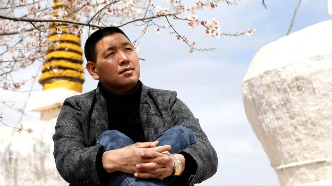 香格里拉·桔子水晶酒店，堅(jiān)持內(nèi)心最重要